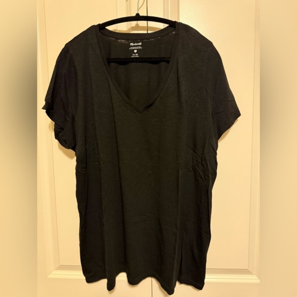 Madewell Black V-Neck Tee